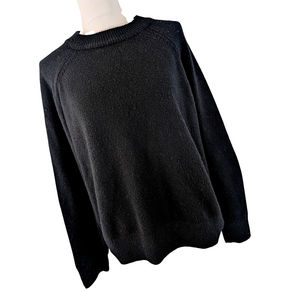 VINCE CAMUTO! LUXE BLACK KNIT, ULTRA SOFT & CUDDLY CREW NECK SWEATER! SIZE XL